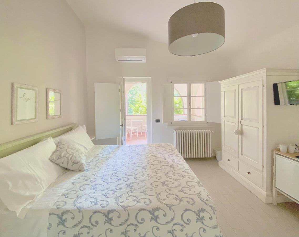 Bed and Breakfast Al Gattosaggio Montecarlo Exteriér fotografie